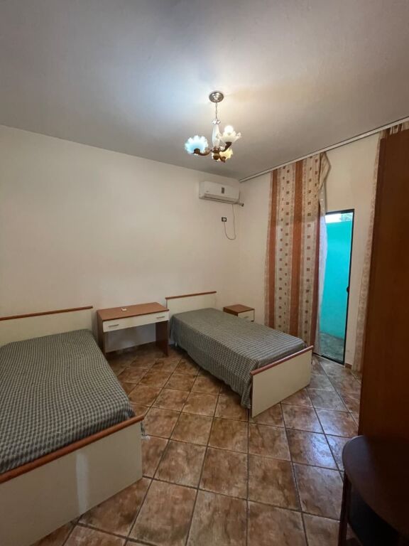 Appartamento 2+1 in affitto in Via Durazzo, vicino all'Hotel Colosseo, Zogu i Zi, Via Kavaja, 21 Dhjetori.