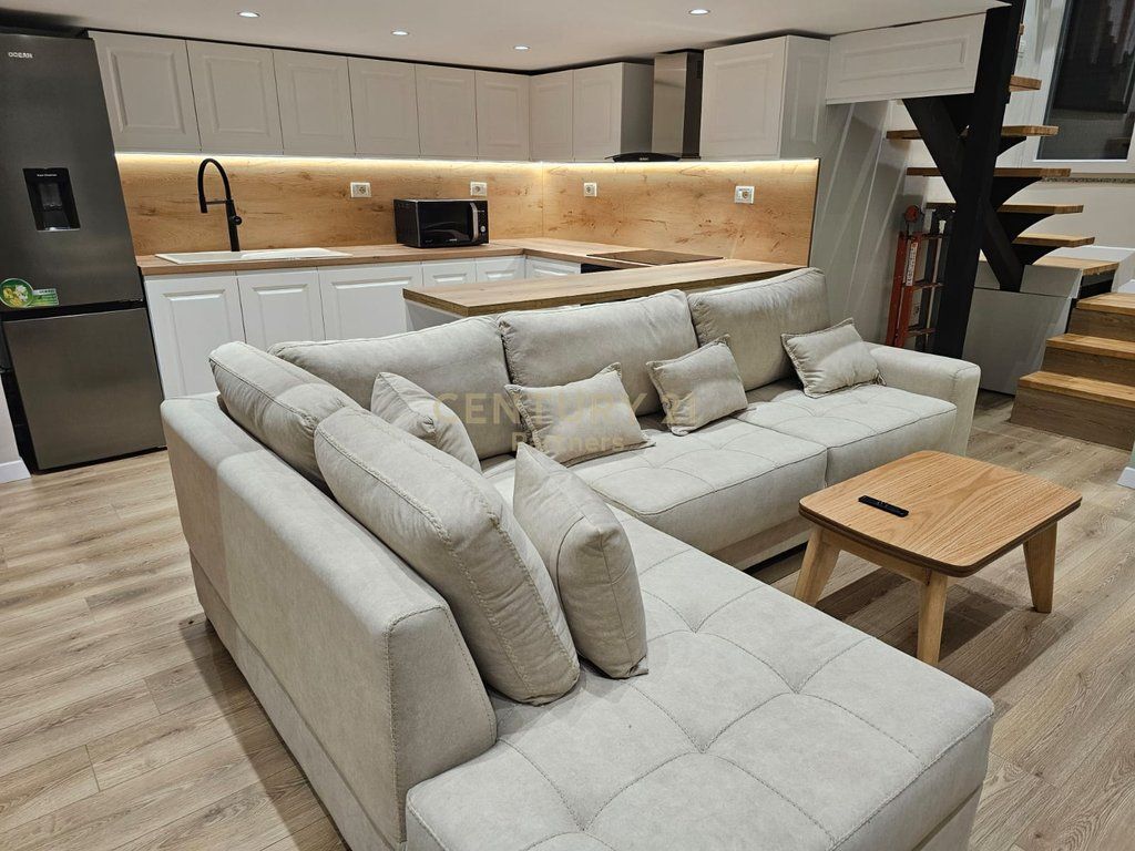 APPARTAMENTO DUPLEX IN VENDITA VICINO A DELIJORGJI !