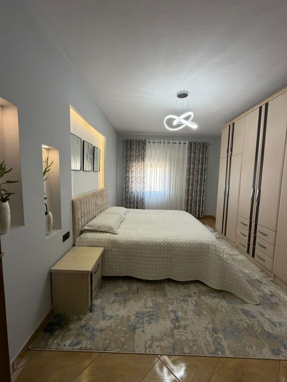 APARTAMENT 2+1 PER QERA NE ASTIR