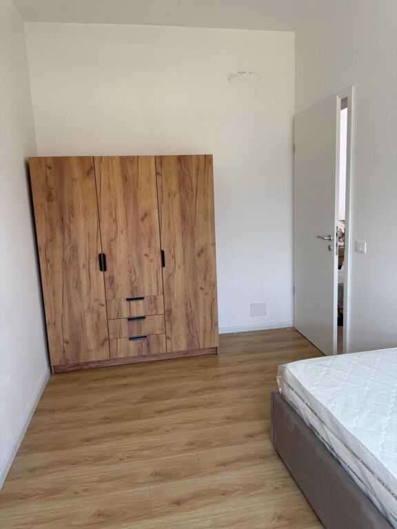 🏡 Jepet me qera apartament 2+1 – Kompleksi Kadiu, Ali Demi