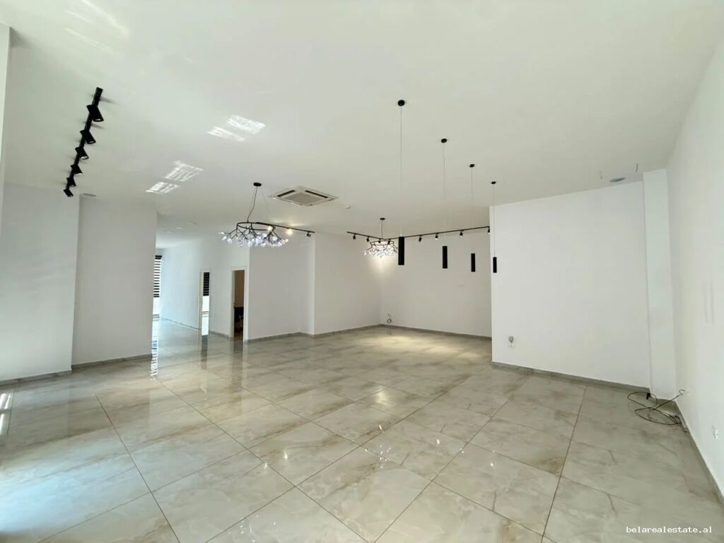 Office for Rent at Pharmacy 10 (ID BZ21003) Tirana
