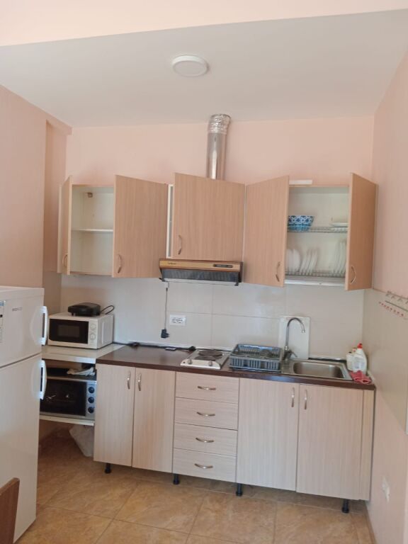Affitto | Apartament 2 + 1 | Rruga Kodra e Diellit | 500 €/mese, i Diskutueshem.