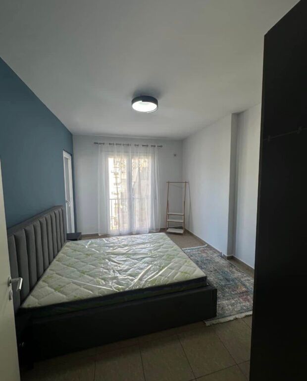 Jepet me qira 1+1 Stacioni i Trenit 650 mije leke