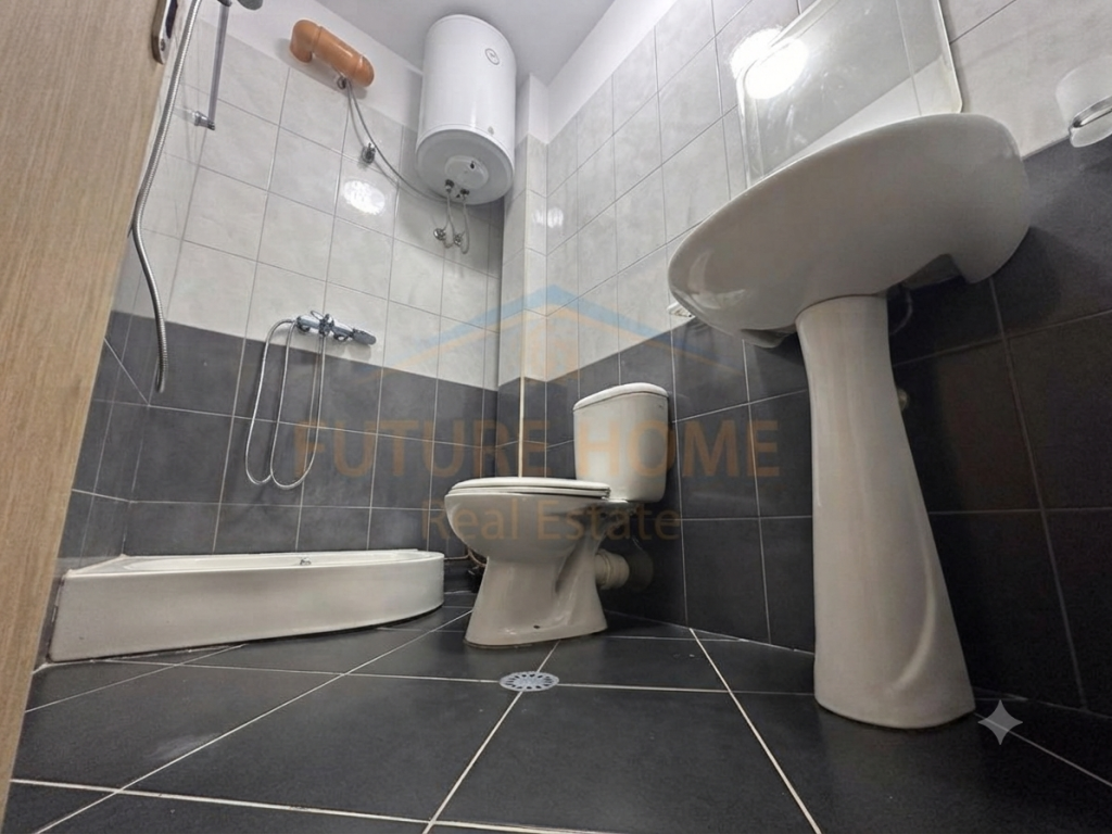 Rent, Apartment 1+1, Unaza e Re, Villa L.