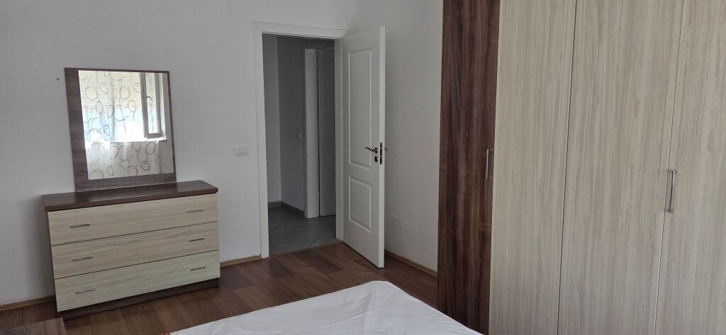 1+1,i mob,vila L 2 astir,450 mije leke