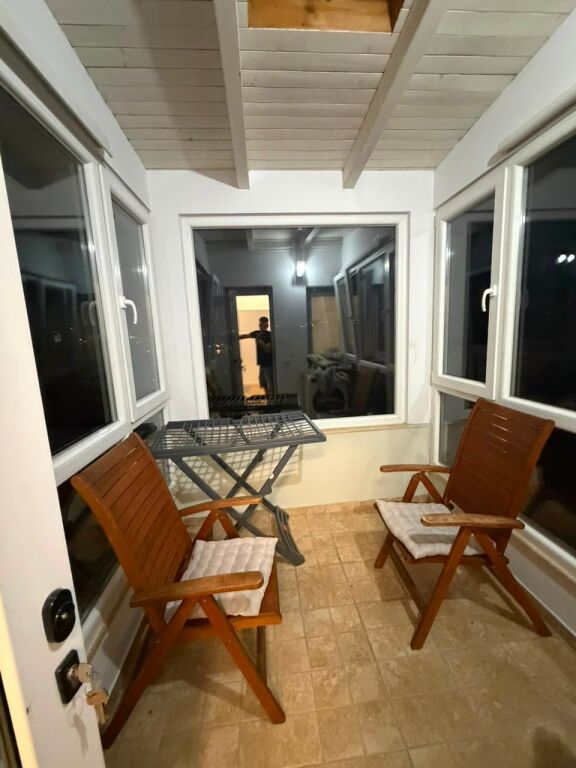 DUPLEX APARTMENT 3+1 + PARKING FOR RENT AT DRY LAKE