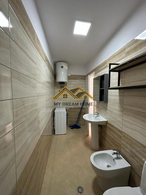 JEPET ME QIRA APARTAMENT 1+1 PRANE TREGUT TE FRUTA PERIMEVE, DURRES !