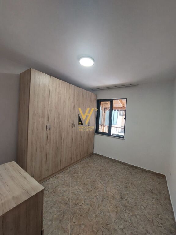 APPARTAMENTO 3+2+2+2BLK IN AFFITTO AL PALAZZO CON FRECCIA 50.000 LEKE