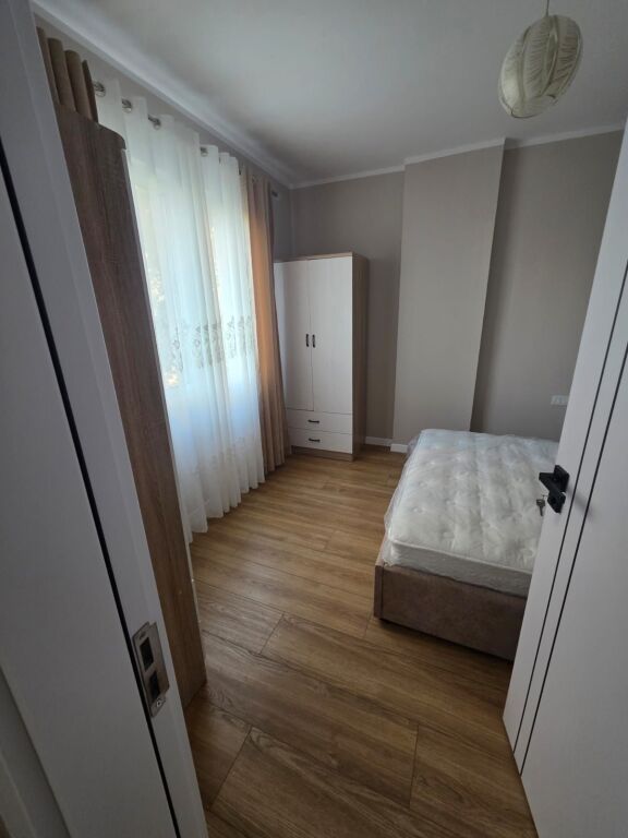 Affitto | Apartament 2 + 1 | Rruga 5 Maji | 600 €/mese