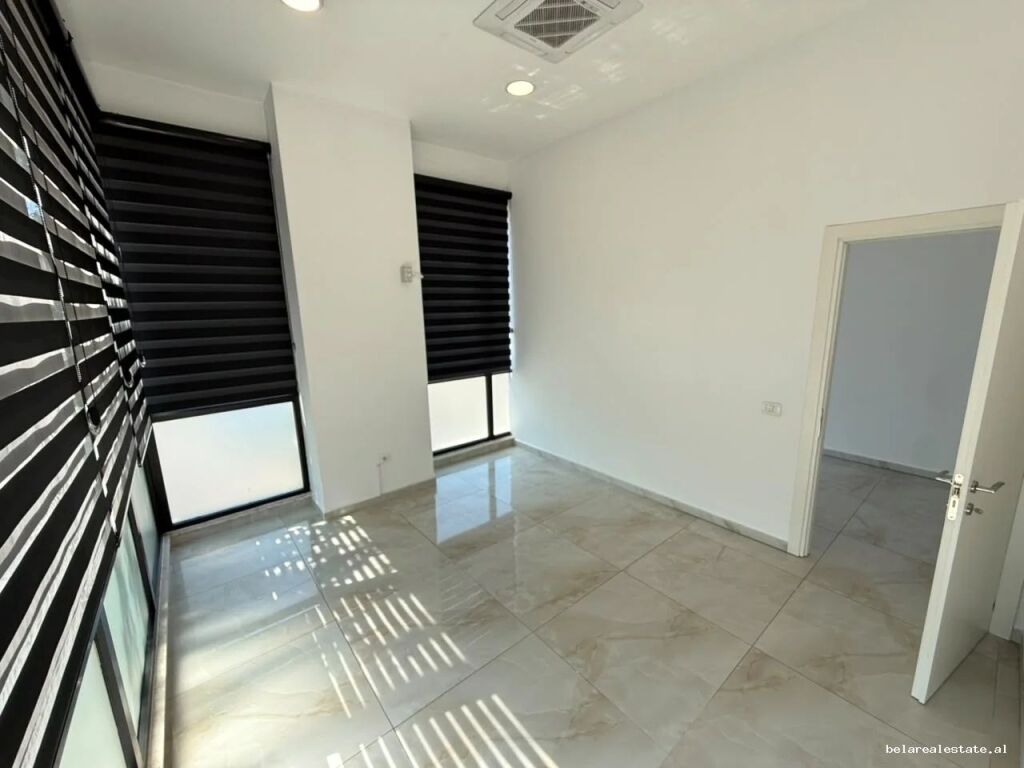 Office for Rent at Pharmacy 10 (ID BZ21003) Tirana