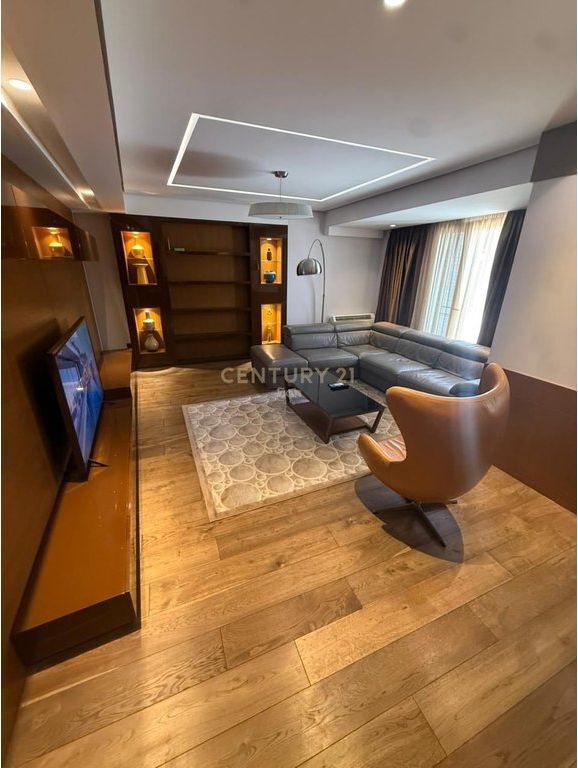 SHITET SUPER APARTAMENT + POST PARKIMI NE VOLLGA BALLORE ME DETIN, DURRES ! 500,000 €