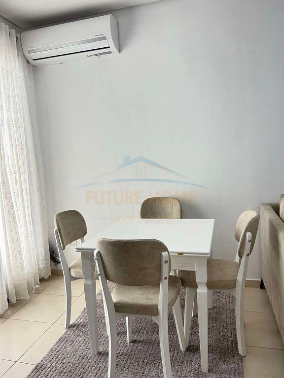 Affitto, Appartamento 2+1, Via Kavaja, Tirana.