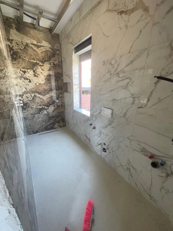 Shitet Apartament 3+1+2 në Selitë – Përballë Rezidencës 3D