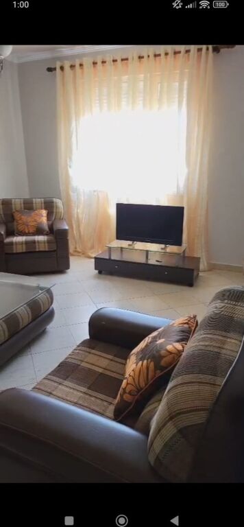 Rent | Apartament 1 + 1 | Allias | 350 €/month