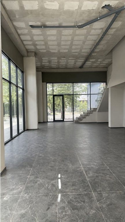 MULTIFUNCTIONAL SPACE 2 FLOORS, 537 m2 - FOR RENT IN PASKUQAN! IDEAL FOR CLINICS, HOTEL, BANK! 5,000 € /Month