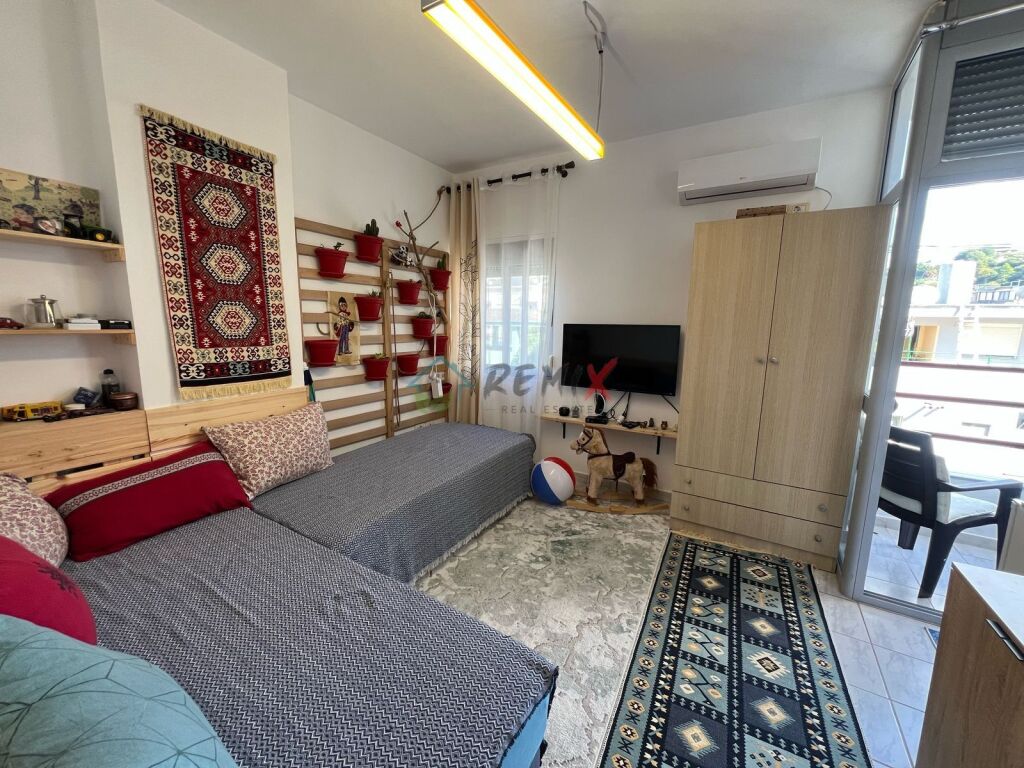 STUDIO FOR SALE, 30M from the sea, KAVAJES ROCK