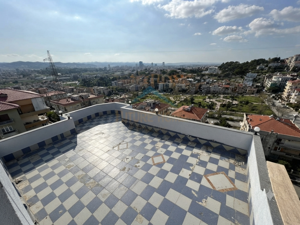 Qera, Vilë 3-Katëshe, Farke.
