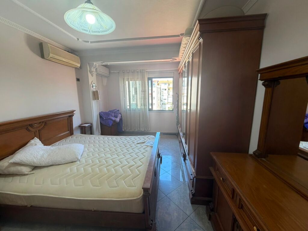 For rent 1+1 Myslym Shyri Street 47,000 lek
