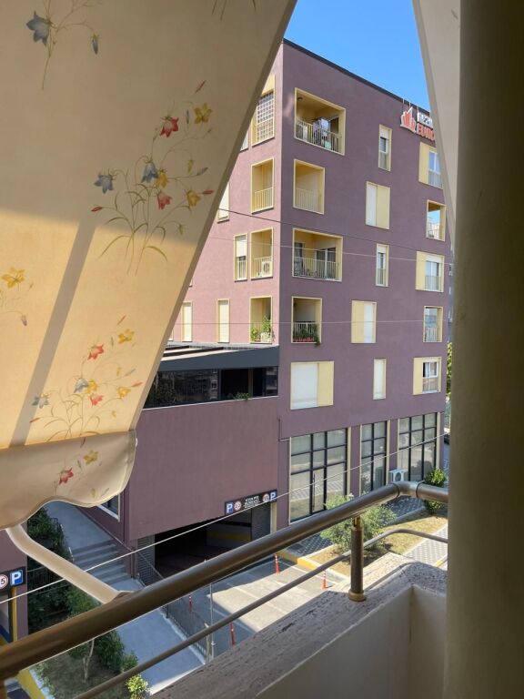 Shitet Apartament 3+1+2 në Selitë – Përballë Rezidencës 3D