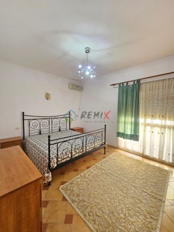 🏡 **JEPET ME QIRA APARTAMENT 2+1+2 – ISH FABRIKA E BUKËS, DURRËS**