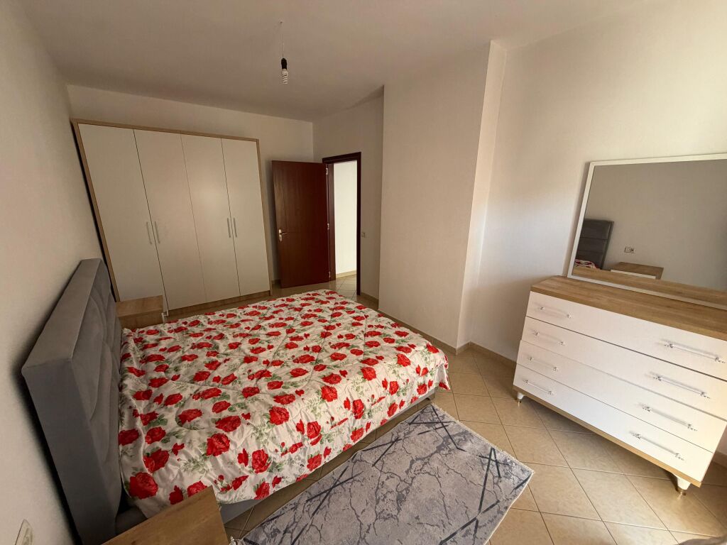 🏡 Jepet me qera apartament 2+1+2