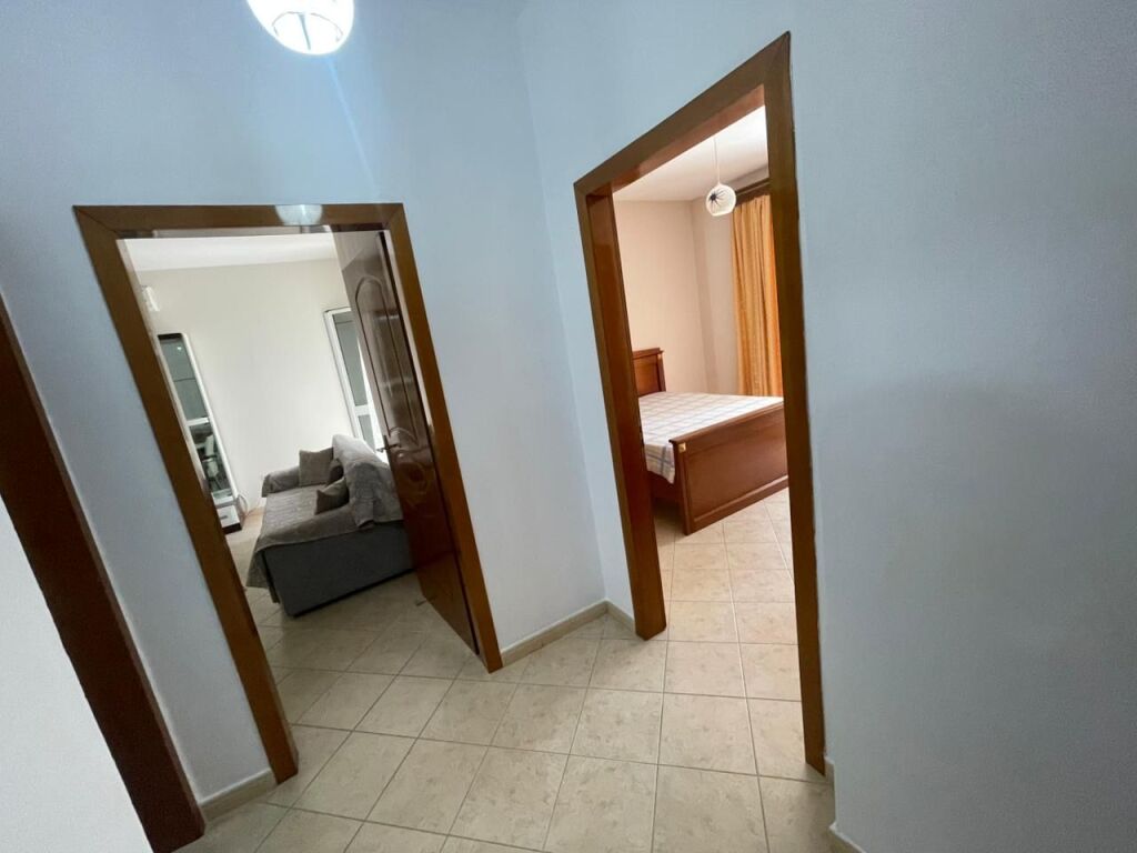 Apartament 1+1 per qera ne Astir !