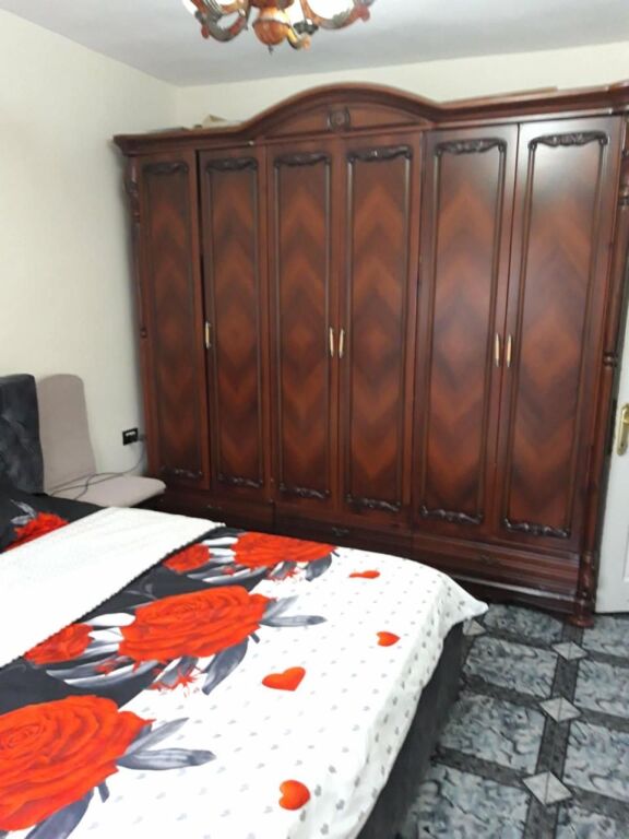 Affitto | Apartament 2 + 1 | Shkolla Bashkuar | 400 €/mese