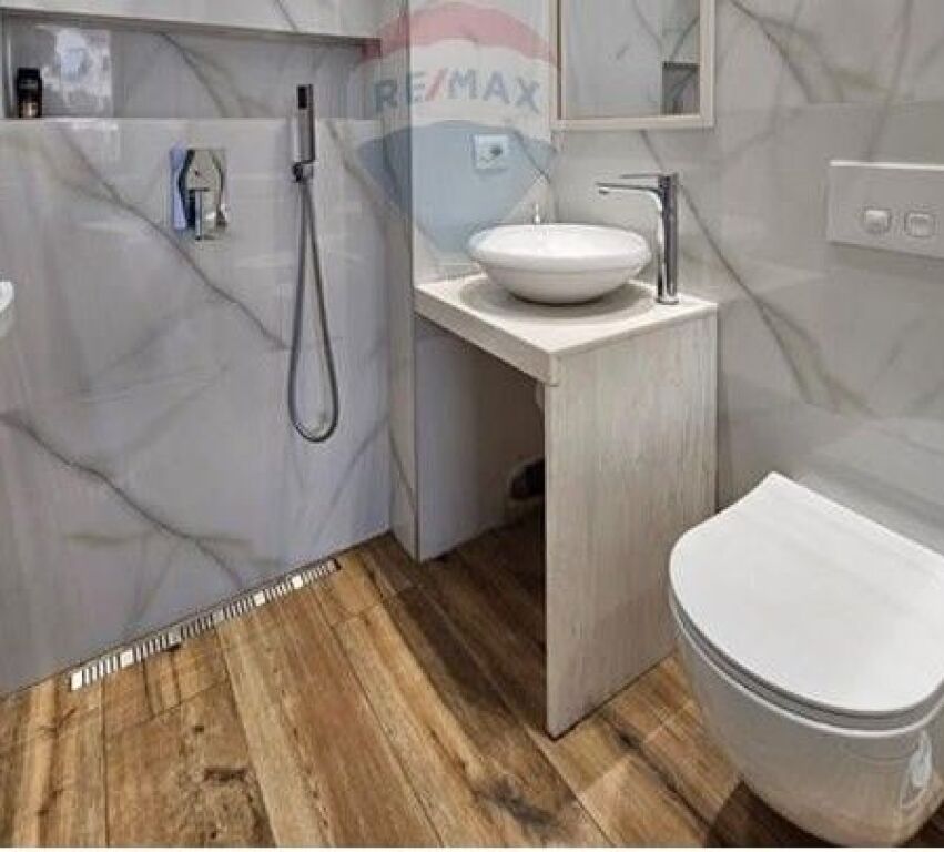 Apartament - Për Shitje - Sheshi Adem Jashari, Tiranë!!!! ID: 530191074-120