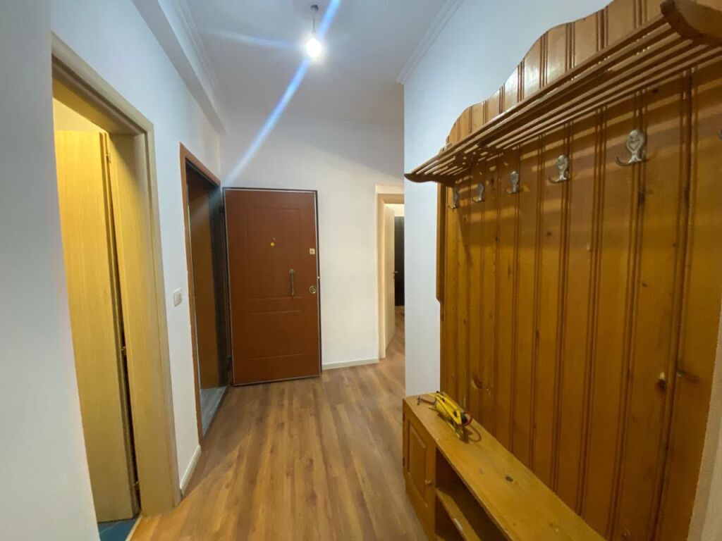 Apartament 2+1 per qera ne Astir !