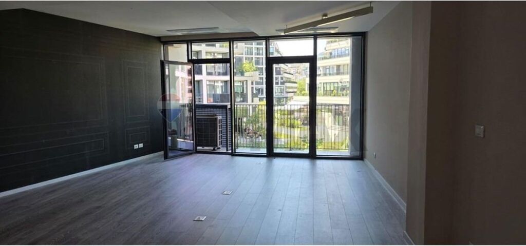 Office Space for Rent at Lake View