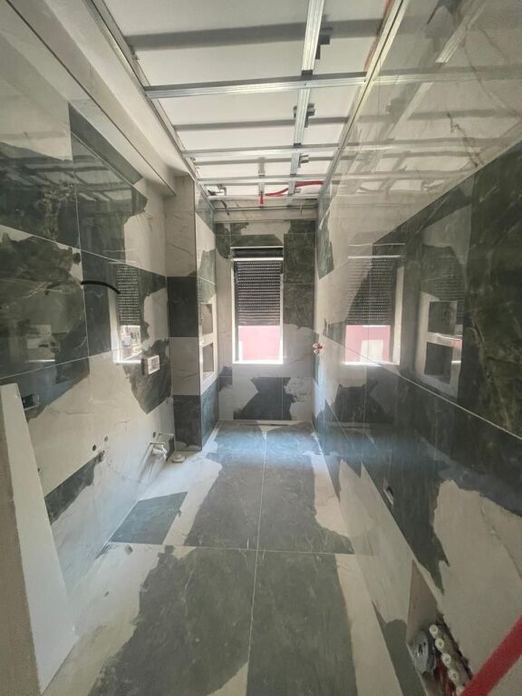 Shitet Apartament 3+1+2 në Selitë – Përballë Rezidencës 3D