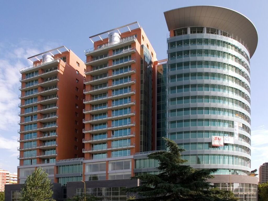 🏢 Shop for Rent – ETC