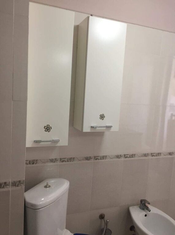 Apartment 2+1, Astir!
