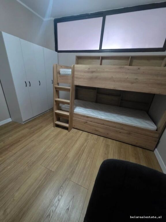Apartament Me Qera 2+1 Tek 5 Maji (ID B2201978) Tirane