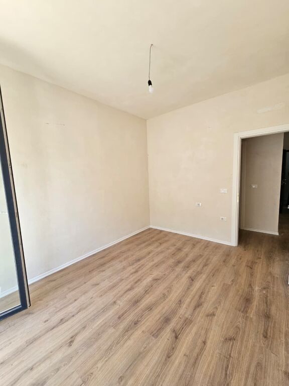 Apartment 3+1+2 + Storage – Paris Commune