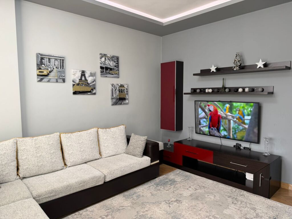APARTAMENT 2+1 PER QERA NE ASTIR