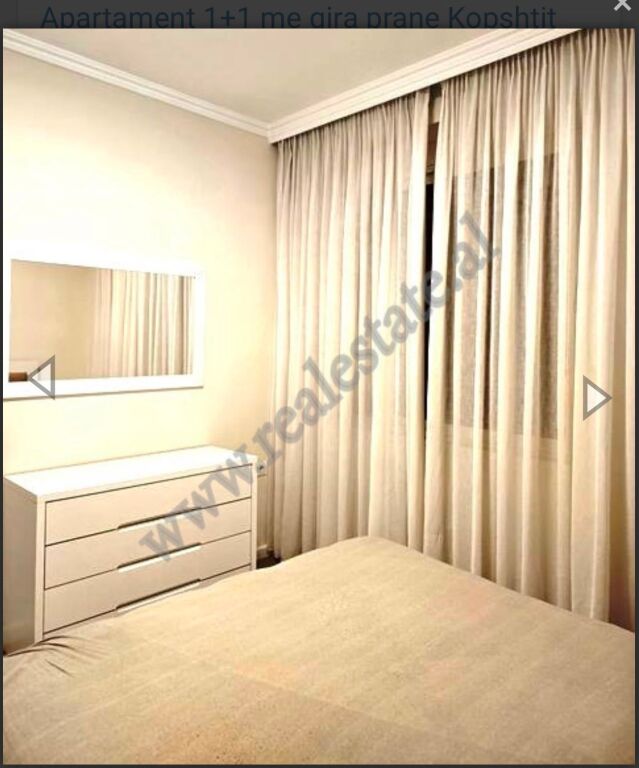 Jepet me qera 1+1 liqeni that te hotel Sokrati 50000 lek mobiluar