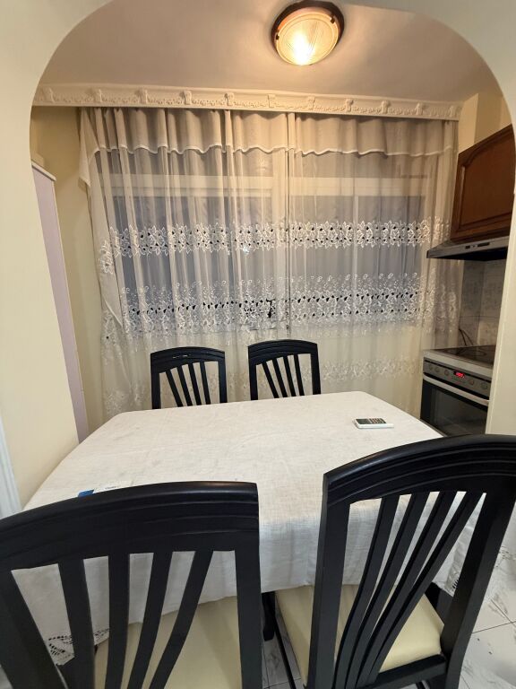 JEPET ME QERA – Apartament 1+1