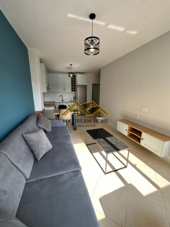 JEPET ME QIRA APARTAMENT 1+1 PRANE TREGUT TE FRUTA PERIMEVE, DURRES !