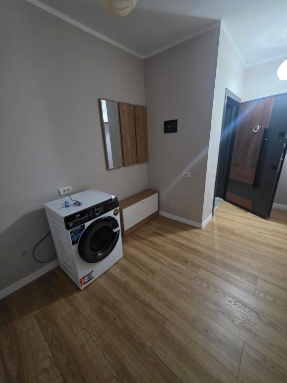 Affitto | Apartament 2 + 1 | Rruga 5 Maji | 600 €/mese