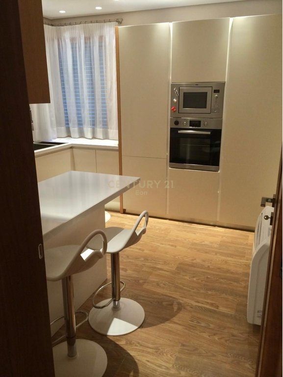 SHITET SUPER APARTAMENT + POST PARKIMI NE VOLLGA BALLORE ME DETIN, DURRES ! 500,000 €