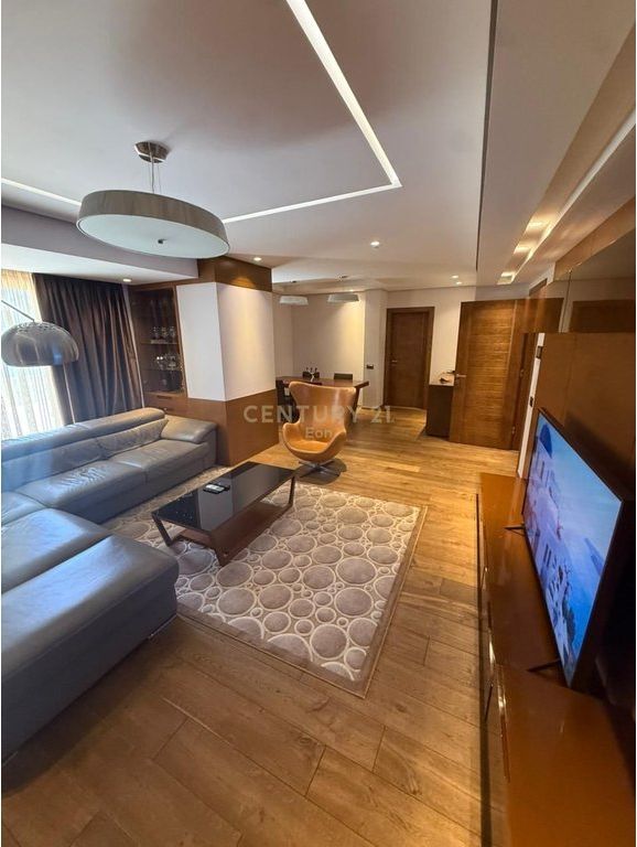 SHITET SUPER APARTAMENT + POST PARKIMI NE VOLLGA BALLORE ME DETIN, DURRES ! 500,000 €