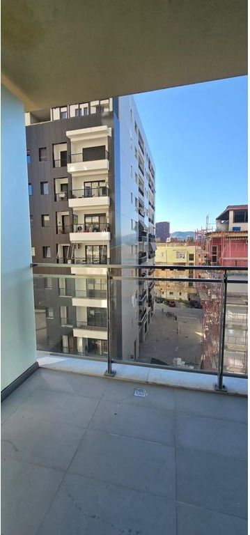 Qera, Apartament 2+1+2, Mine Peza, Tiranë