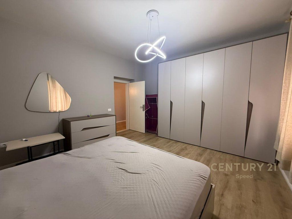 Apartment 1+1 and parking space for rent near the Medrese! (50,000leke )