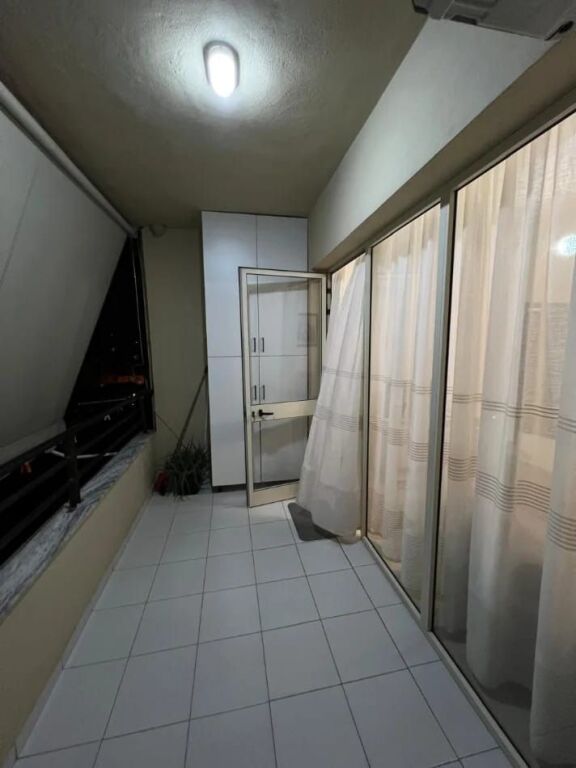 In Affitto Appartamento 1+1+1 Balcone