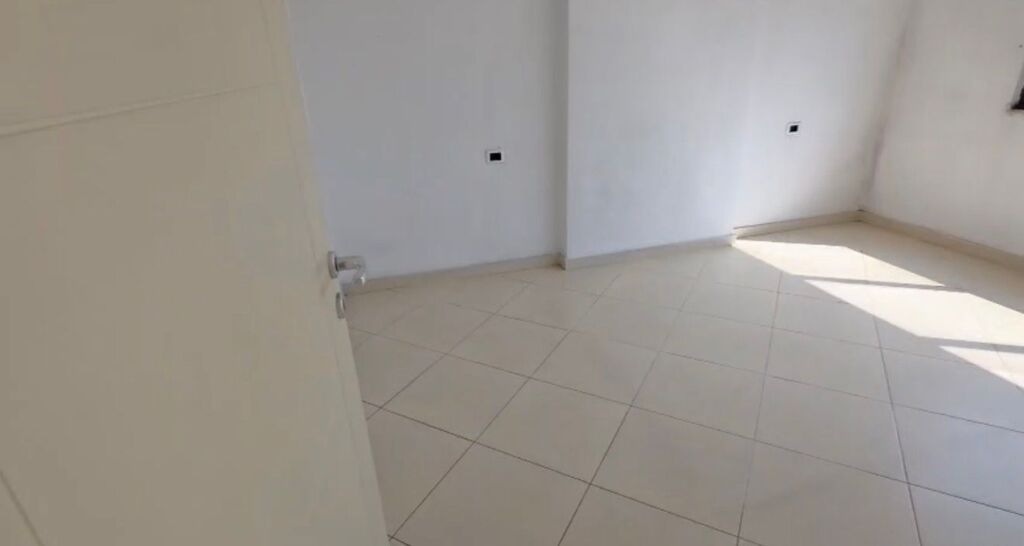 Apartment for rent 2+1 empty in Astir!