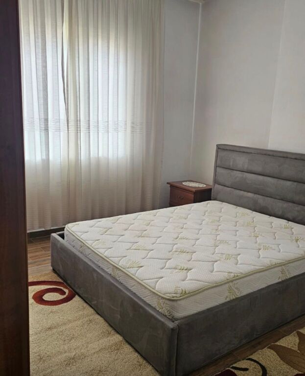 Jepet me qira apartament 1+1 në Astir!