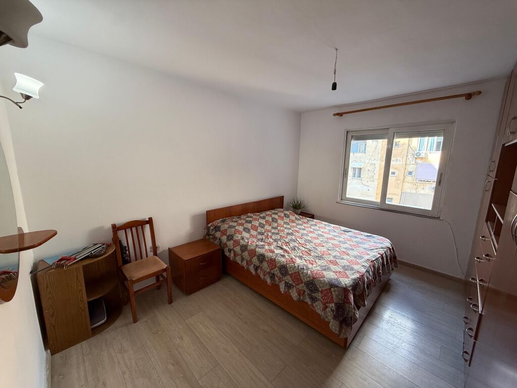 Apartment 2+1 for sale Brryl roadside