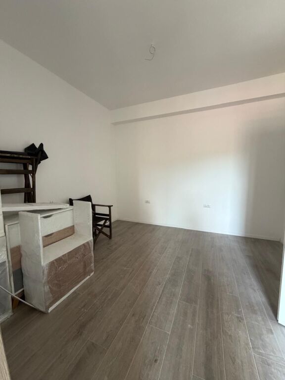 Apartament ne shitje 2+1 te Golden Park