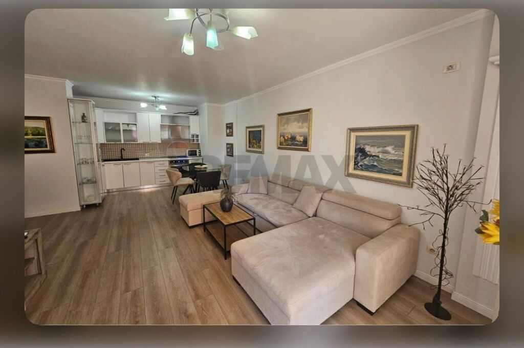 Apartament 1+1 me Qira – Pranë Liceut Artistik